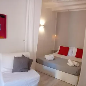 Studio10 , Palerme Italie